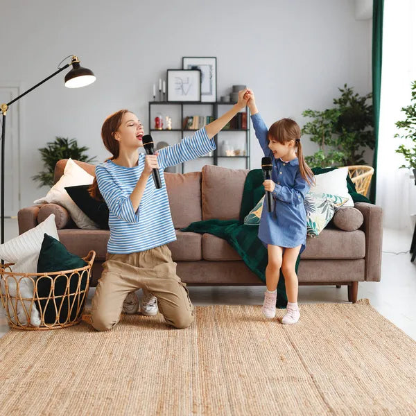 UHF Wireless Rechargeable Microphone - 262FT Range